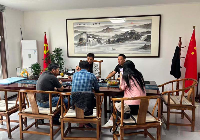 吉尔吉斯坦国家客商到访金启